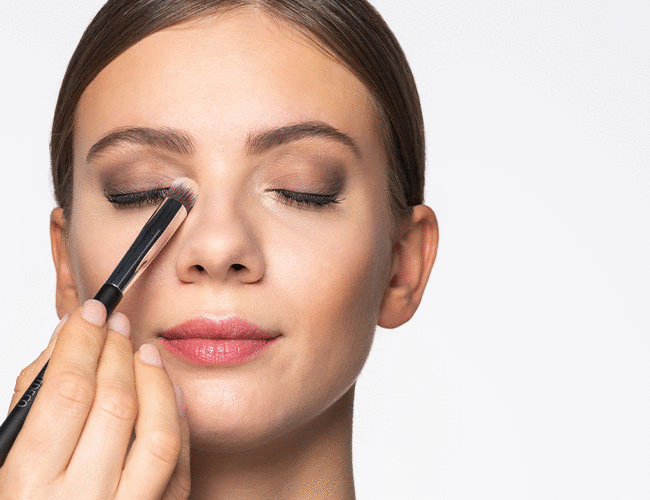 Get Glowing Skin With Strobing Artdeco Makeup Tips